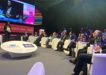 وزير السياحة والآثار- يستعرض مستجدات الوضع السياحى في مصر وأبرز محاور الاستراتيجية الوطنية لتنمية السياحة في مصر