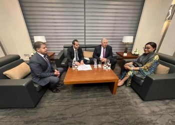 القصير يبحث مع المفوض الزراعي بالاتحاد الإفريقي سبل تنمية قطاع الزراعة بالقارة الافريقية