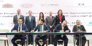 وزيرة التخطيط تشهد توقيع اتفاقيات بقيمة 83 مليار دولار في قطاع الطاقة المتجددة