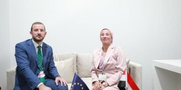 وزيرة البيئة : الاتحاد الأوروبي من اكبر الشركاء الداعمين لمصر فى رؤيتها للعمل المناخى