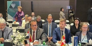 وزير الصحة يؤكد دعم مصر لكافة الجهود العالمية لمكافحة مضادات الميكروبات