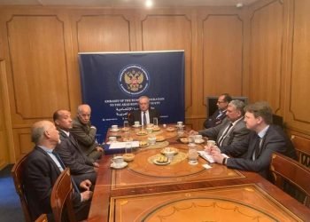 زيارة رئيس الحزب العربي الديمقراطى الناصري لسفارة روسيا