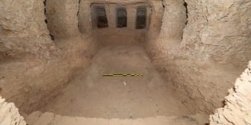 الكشف عن مبنى جنائزي ضخم ونماذج من بورتريهات الفيوم بموقع جرزا الأثري بالفيوم