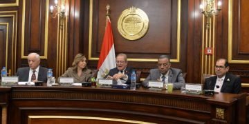 نيفين الكيلاني: يقع على عاتق وزارة الثقافة بناء الإنسان المصري فكريا ودعمه فنيا والعمل على تحقيق العدالة الثقافية