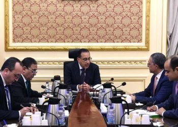 مدبولي: 3 ملفات مهمة على رأس الأولويات: حل المشكلات وسرعة إصدار التراخيص والترويج