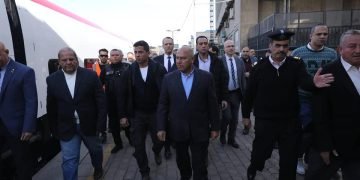 وزير النقل  يشهد انطلاق أولى رحلات قطارات تالجو الفاخرة بالركاب من محطة مصر برمسيس إلى محطتي سيدي جابر ومصر بالإسكندرية