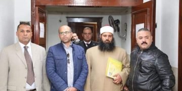 وقف مأذون شرعي عن العمل وإحالة مساعده إلى النيابة العامة