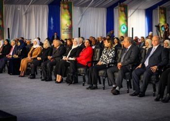 وزيرة البيئة تشارك في افتتاح المعرض العربى للاسر المنتجة “بيت العرب”