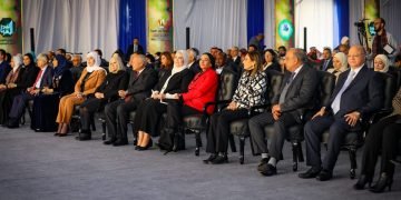 وزيرة البيئة تشارك في افتتاح المعرض العربى للاسر المنتجة “بيت العرب”