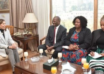 وزيرة الثقافة تلتقي وفد من جنوب أفريقيا للاتفاق على فعاليات “الموسم الثقافي الجنوب أفريقي”