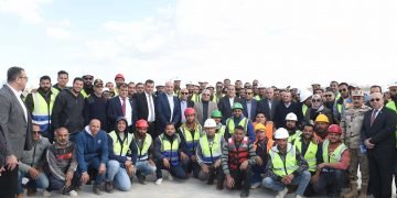 رئيس الوزراء يتفقد أعمال تطوير ميناء العريش البحري