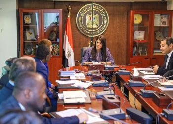 د. رانيا المشاط تلتقي المدير الإقليمي للنمو العادل والتمويل والمؤسسات بمجموعة البنك الدولي