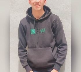 كريم عميرة نجم صاعد في سماء الفن