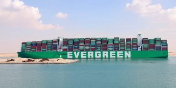 الفريق أسامة ربيع: العبور الناجح لـ “EVER ACME” أثبت جاهزية قناة السويس لاستقبال أحدث سفن الأسطول العالمي