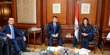 المشاط.. تستقبل نائب رئيس الوزراء الأوزبكستاني ووزير الاستثمار لبحث تعزيز التعاون المشترك