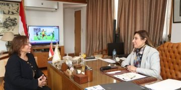 نيفين الكيلاني: لجنة من قطاعات الثقافة لتنفيذ أنشطة الطفل في إطار المشروع القومي لتنمية الأسرة المصرية