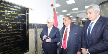 وزير التعليم العالي يفتتح مبنى كلية الطب بجامعة الأقصر