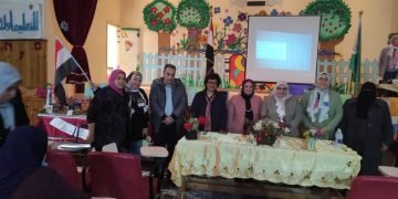 توجيه عموم الدراسات الاجتماعية بتعليم الجيزة والتوعية بخطورة حروب الجيل الخامس