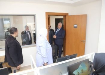 وزير الزراعة يباشر أعماله ويتفقد سير العمل والعاملين بمقر الوزارة بالعاصمة الادارية الجديدة
