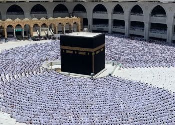 في سابقة جديدة في تاريخ تنظيم رحلات العمرة المصرية