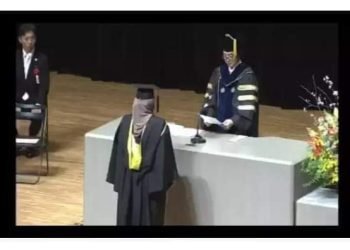 بنت الدقهلية تحصل علي أفضل رسالة دكتوراه باليابان 