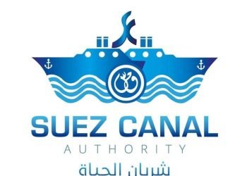 الفريق أسامة ربيع:” الدفع بفريق الإنقاذ البحري والرافعة إنقاذ لإنتشال القاطرة “فهد” جراء تصادمها مع إحدى الناقلات العابرة للقناة “