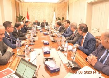 وزيرا التموين والزراعة يتفقان على القواعد والضوابط المنظمة لموسم انتاج قصب وبنجر السكر 2023-2024