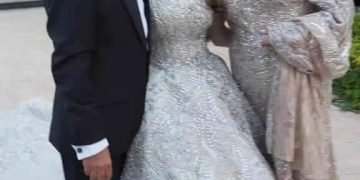 .فرحة عمرو وسلمى