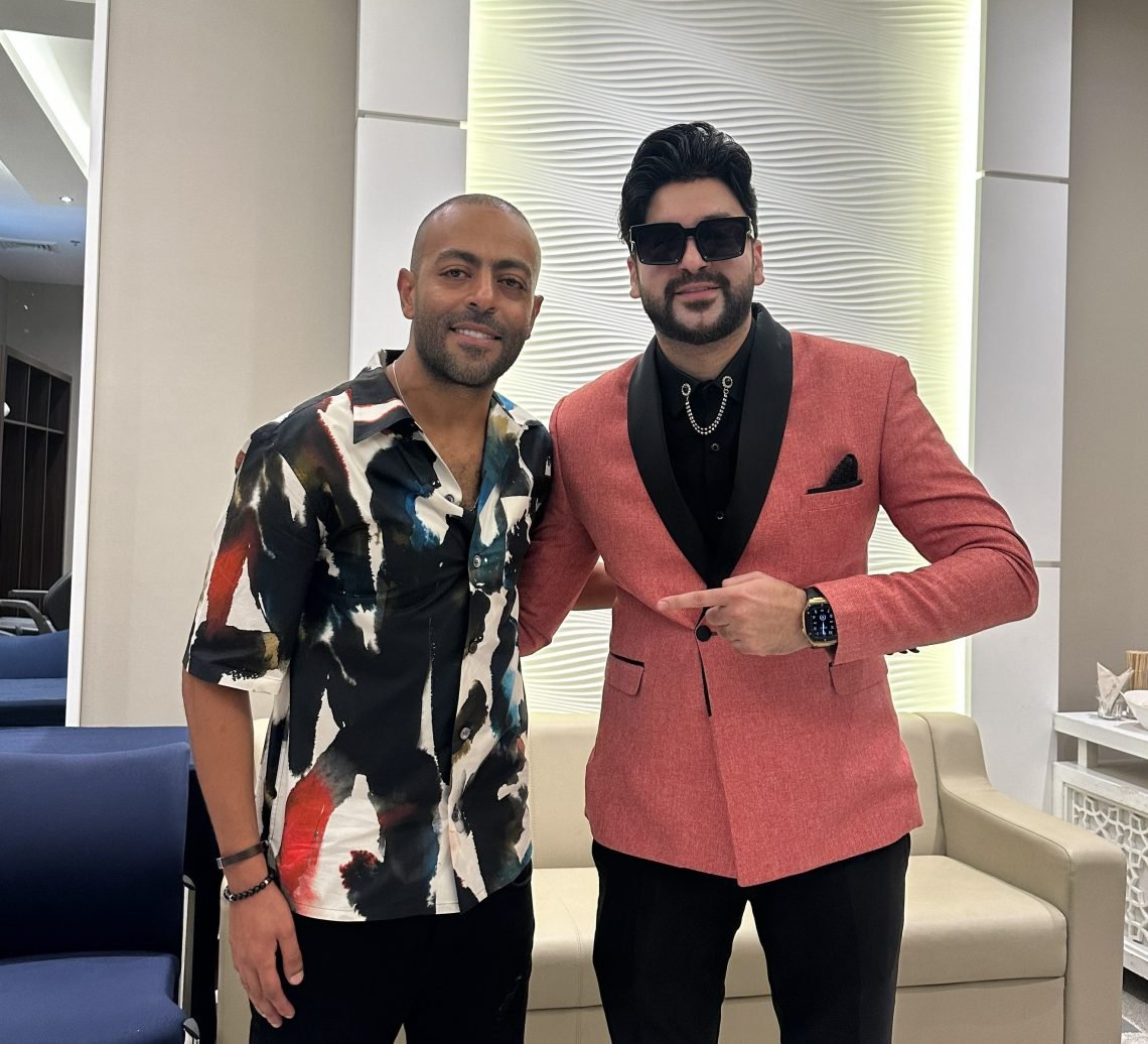 الفنان تامر عاشور والإعلامى كريم أسامة