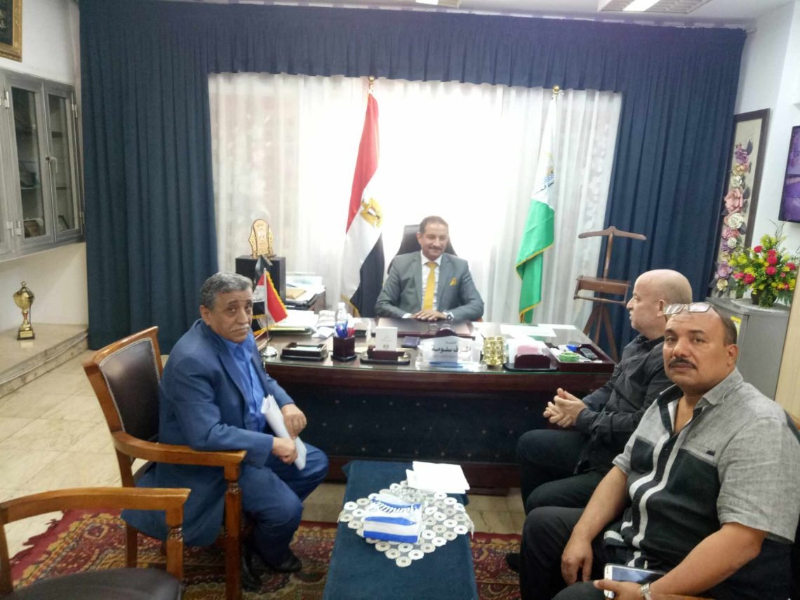 هشام صلاح يكتب : وكيل وزارة التعليم بالجيزة  يستقبل وفد نقابة المعلمين