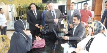 جامعة بني سويف تحتفل بتخريج الدفعة الأولي من طلاب كلية علوم الملاحة وتكنولوجيا الفضاء