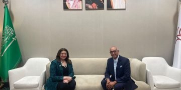 وزيرة الهجرة تؤكد أهمية ملف الاستثمار في مصر وتصدره اهتمامات جولتها الخارجية للتوعية بالمشاركة في الانتخابات المقبلة