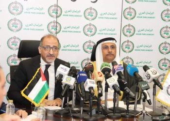 البرلمان العربي يرفع شكوى للمدعي العام للمحكمة الجنائية الدولية للتحقيق في جرائم الحرب التى ترتكب فى فلسطين