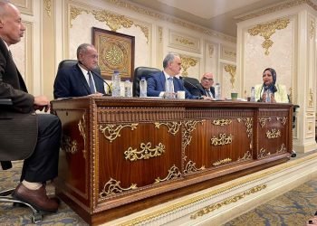 لجنة المقترحات و الشكاوى توافق على مقترح النائب