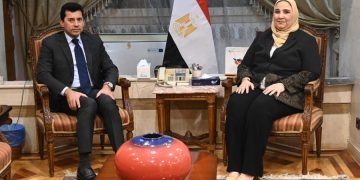 وزيرا التضامن والشباب والرياضة يناقشان استعدادات تنظيم النسخة الخامسة لاحتفالية “قادرون باختلاف”