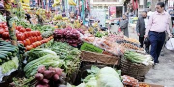 ” غلاء الأسعار ومعاناة المواطن ”  من وجه نظر الشعر والشعراء