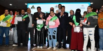 وزير الشباب والرياضة يكرم ذوي القدرات والهمم الناجحين بمشروع “المصريون يتعلمون “