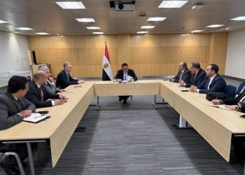 وزير الصحة يبحث شركة «فيليبس» توفير خدمات الأشعة لـ«المنشآت الصحية الخضراء» بما يتوافق مع رؤية الدولة المصرية