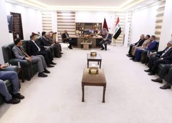 الزبيدي يستقبل المهنئين بمناسبة تسنمه مهامه رئيسًا لجامعة الفرات الأوسط التقنية