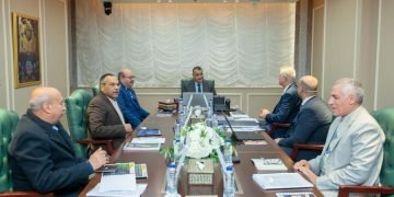 “وزير الدولة للإنتاج الحربي” يؤكد: الدولة المصرية مهتمة بتهيئة المناخ الداعم للاستثمار البيئي