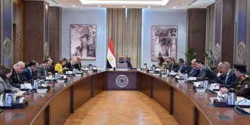 إعداد المسودة الأولى للائحة التنفيذية للقانون..ومدبولى يوجه بأقصى التيسيرات