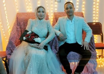 برقيه تهنئه جريدة الشاهد المصري الإخباري تشارك فرحه أيه وأحمد حفل خطوبتهم.