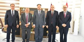 رئيس جامعة الفرات الأوسط التقنية يستقبل وفد جامعة المستقبل الاهلية لتعزيز التفاهم وأطر التعاون في مجالات البحث العلمي