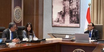 رئيس الوزراء يتابع ترتيبات تنظيم مؤتمر الاستثمار المُشترك بين مصر والاتحاد الأوروبي