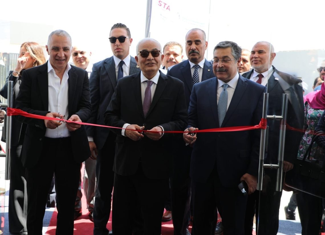 وزير التربية والتعليم يشهد افتتاح أكاديمية السويدي وبنك التعمير والإسكان الفنية بمدينة السادات الصناعية