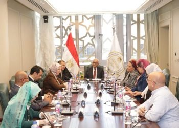 وزير التربية والتعليم يستقبل سفير دولة أوزبكستان لبحث سبل تعزيز أوجه التعاون وتبادل الخبرات فى مجال التعليم قبل الجامعي