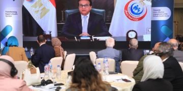 وزير الصحة يثمن دور القيادة السياسية ودعمها للوصول للتغطية الصحية الشاملة والآمنة