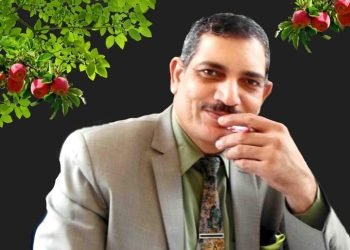 الشاعر نضال أبو العينين ومعادلة  ” من رحم المعاناة يولد الإبداع”