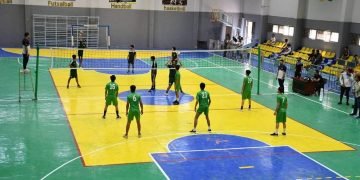 جامعة الفرات الأًوسط التقنية تفتتح فعاليات بطولة الجامعة بالكرة الطائرة