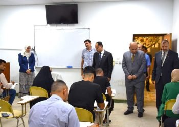 رئيس جامعة الفرات الأوسط التقنية يزور المعهد التقني كربلاء لمتابعة سير العملية الامتحانية